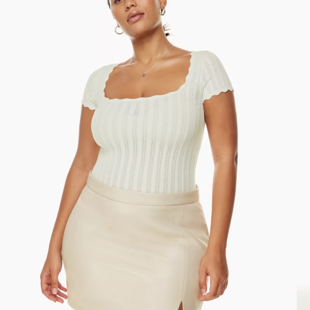 Aritzia Wilfred white knit Parcel top XS